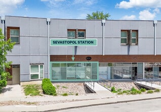 1938 SE 6th St, Des Moines, IA for lease Interior Photo- Image 1 of 2