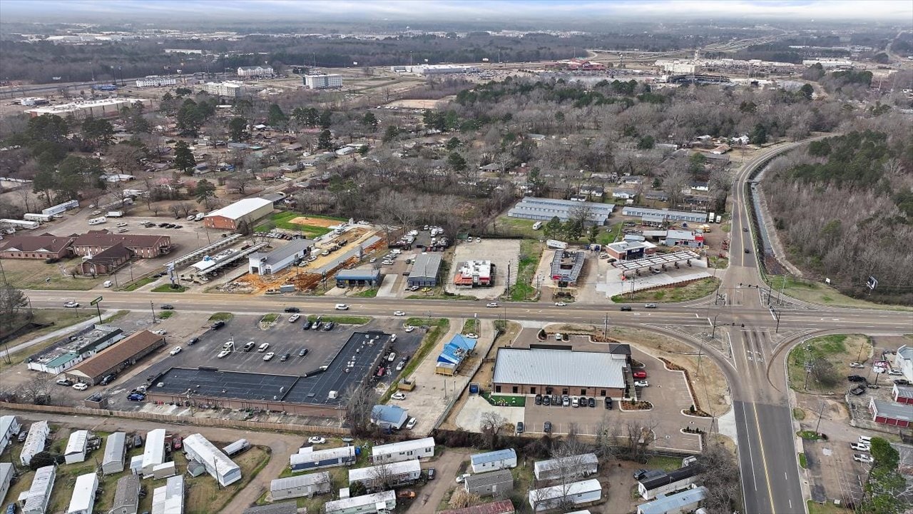 127 S Pearson Rd, Jackson, MS à louer Photo intérieure- Image 1 de 56