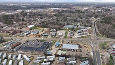 127 S Pearson Rd, Jackson, MS à louer Photo intérieure- Image 1 de 56