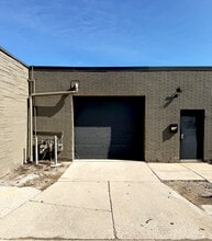 4562 N 127th St, Butler, WI for lease Building Photo- Image 2 of 4