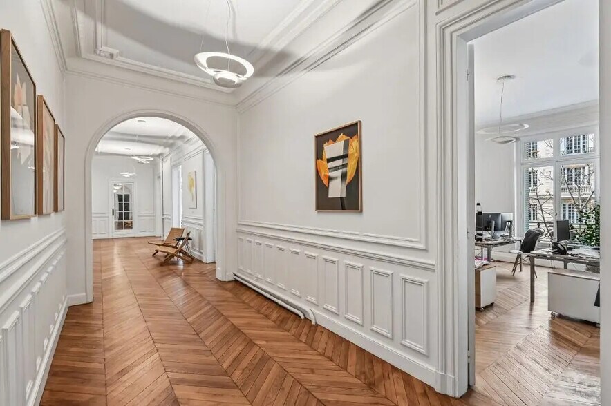 76 Avenue De Wagram, Paris à louer - Photo du bâtiment - Image 3 de 9