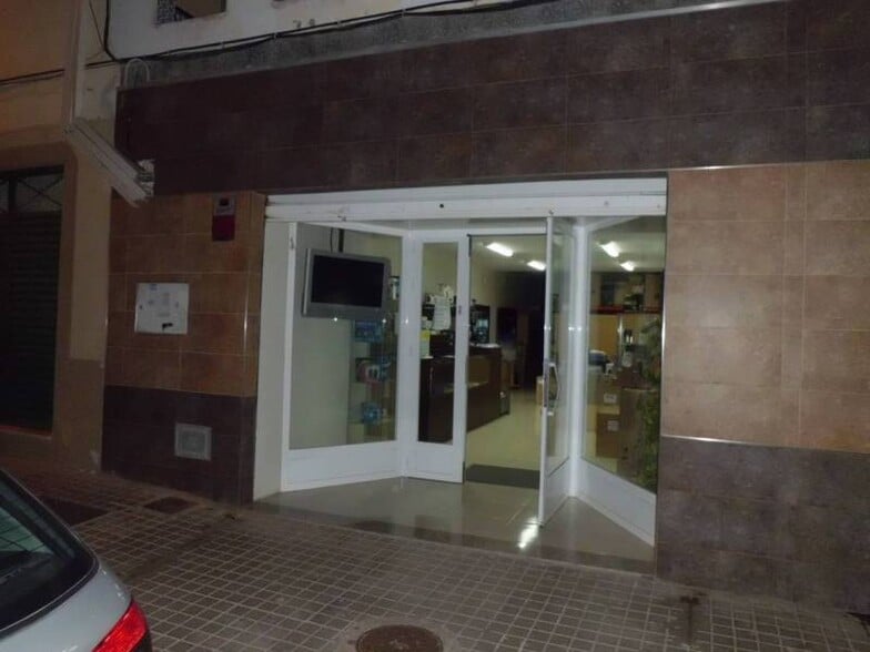 Retail in El Ejido, Almería for sale - Building Photo - Image 3 of 9