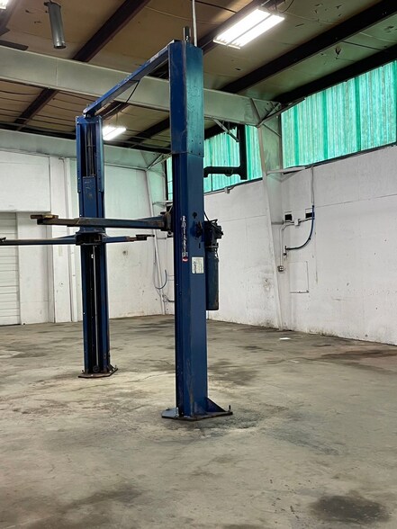 910 Hall Ave, Elkhart, IN à louer - Photo intérieure - Image 3 de 4