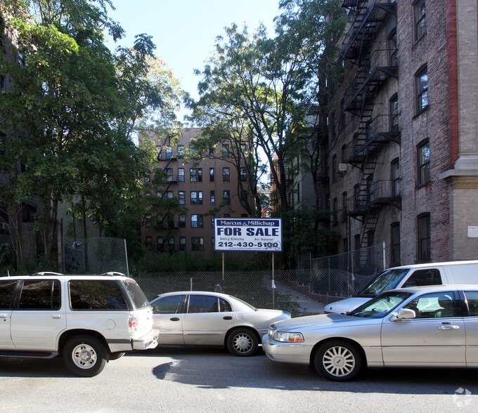 467 W 157th St, New York, NY for sale - Building Photo - Image 3 of 4