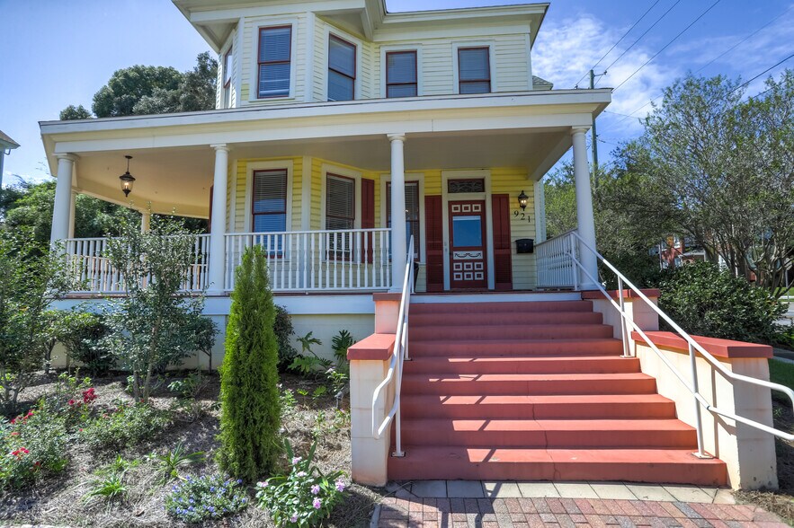 921 N Palafox St, Pensacola, FL à vendre - Photo du bâtiment - Image 1 de 67