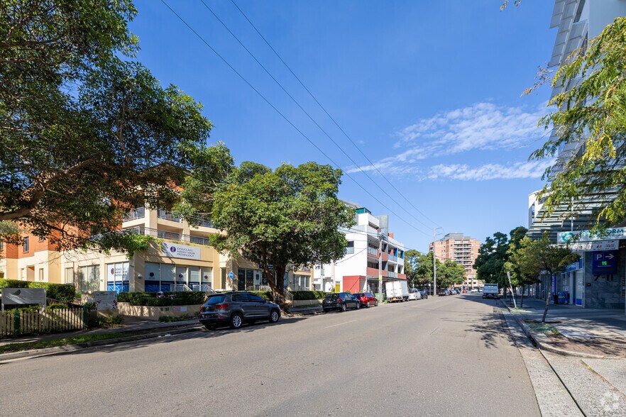 8-10 The Avenue, Hurstville for lease - Building Photo - Image 3 of 5