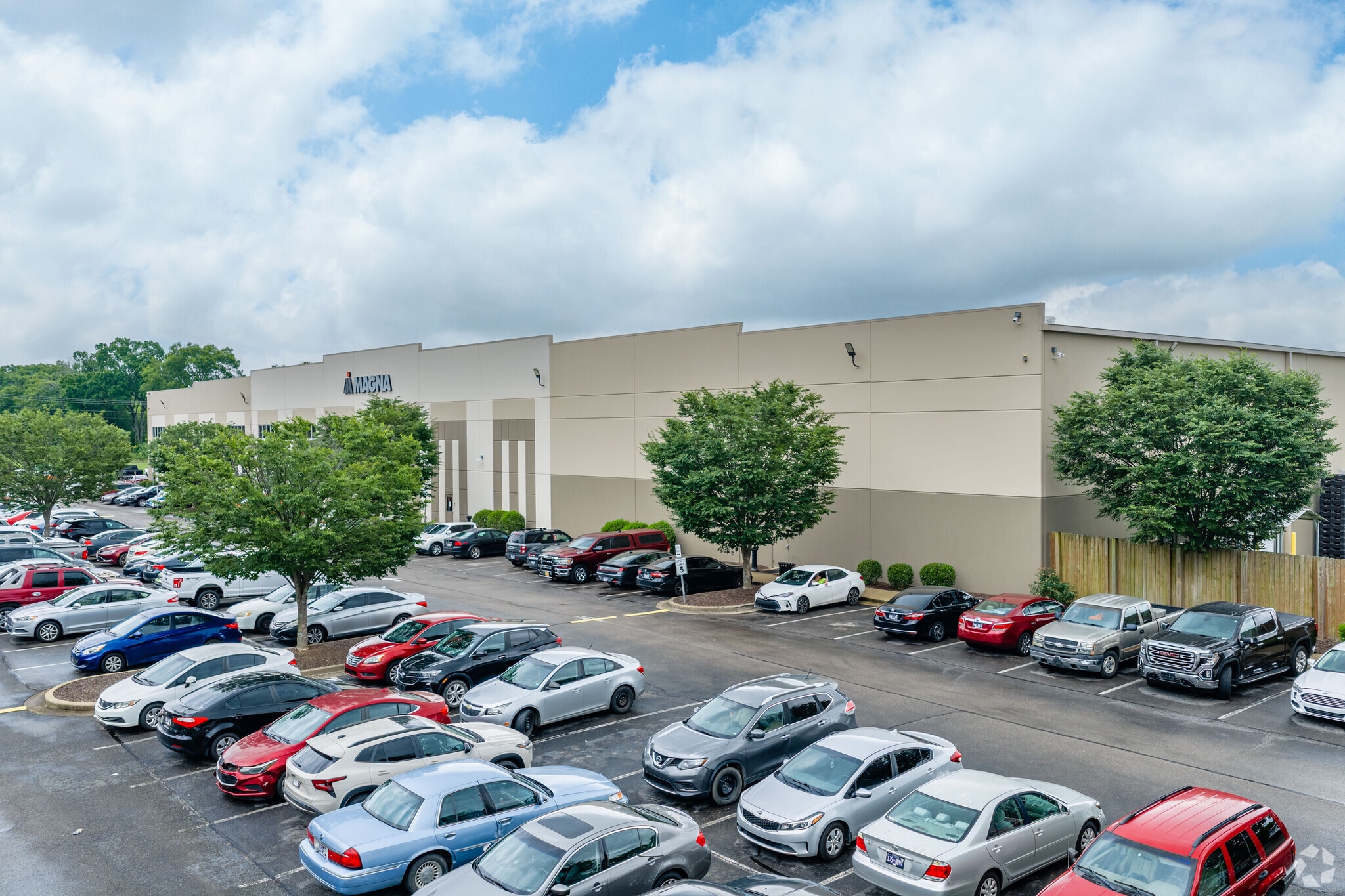 701 Beechcroft Rd, Spring Hill, TN for sale Primary Photo- Image 1 of 5