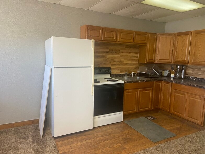 1047 E Highway 121, Lewisville, TX for lease - Interior Photo - Image 3 of 11