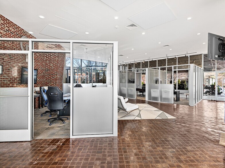 1 N Pack Sq, Asheville, NC à louer - Photo intérieure - Image 3 de 22