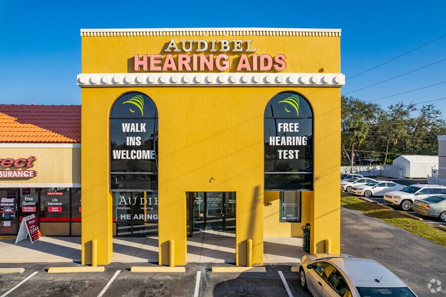 9304-9324 US Hwy 19 N, Port Richey, FL à louer - Photo du bâtiment - Image 2 de 14