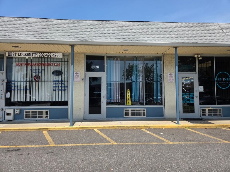 8520-8546 Edgeworth Dr, Capitol Heights, MD for lease - Building Photo - Image 1 of 7