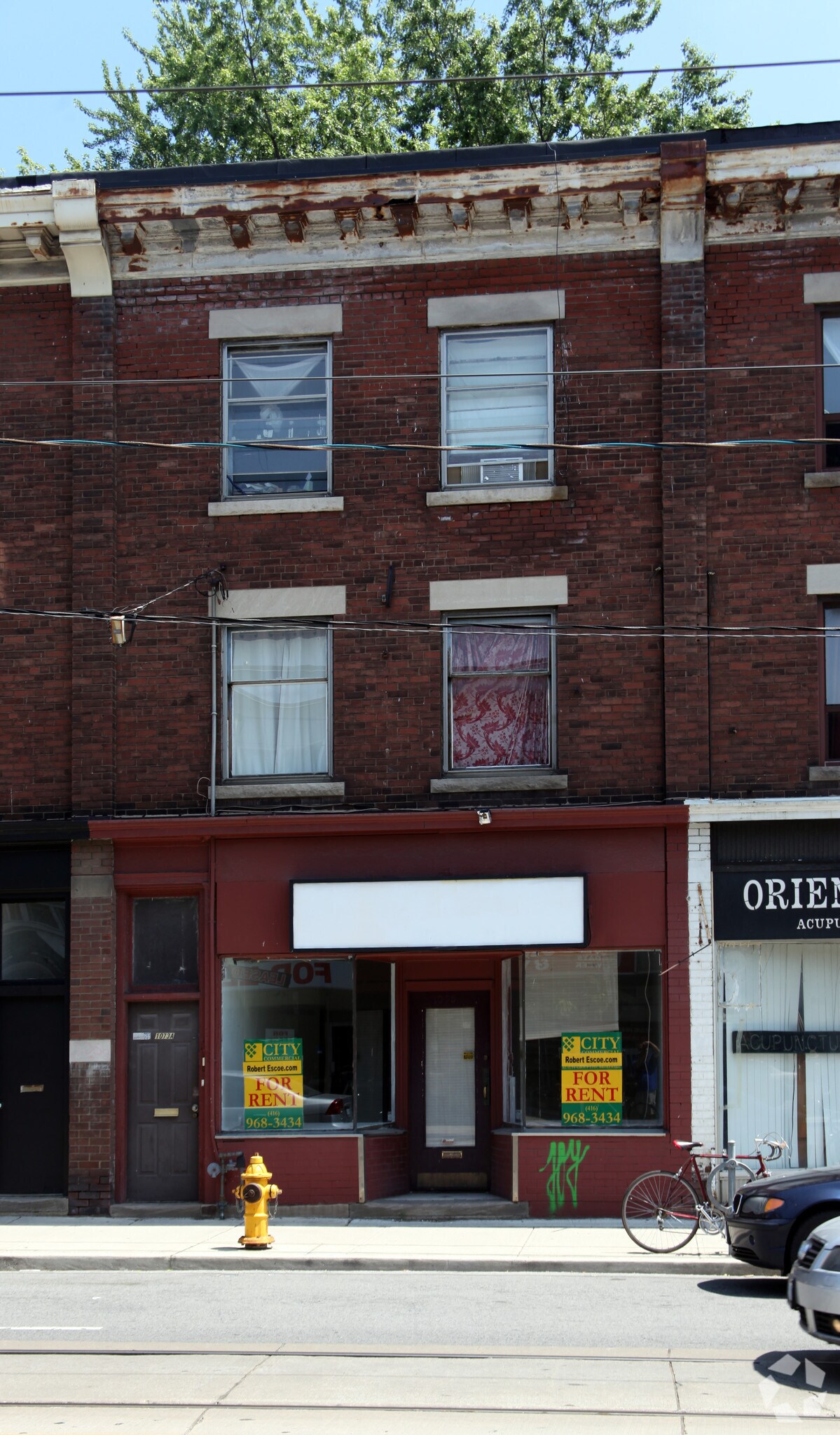 1073 Bathurst St, Toronto, ON à vendre Photo principale- Image 1 de 1