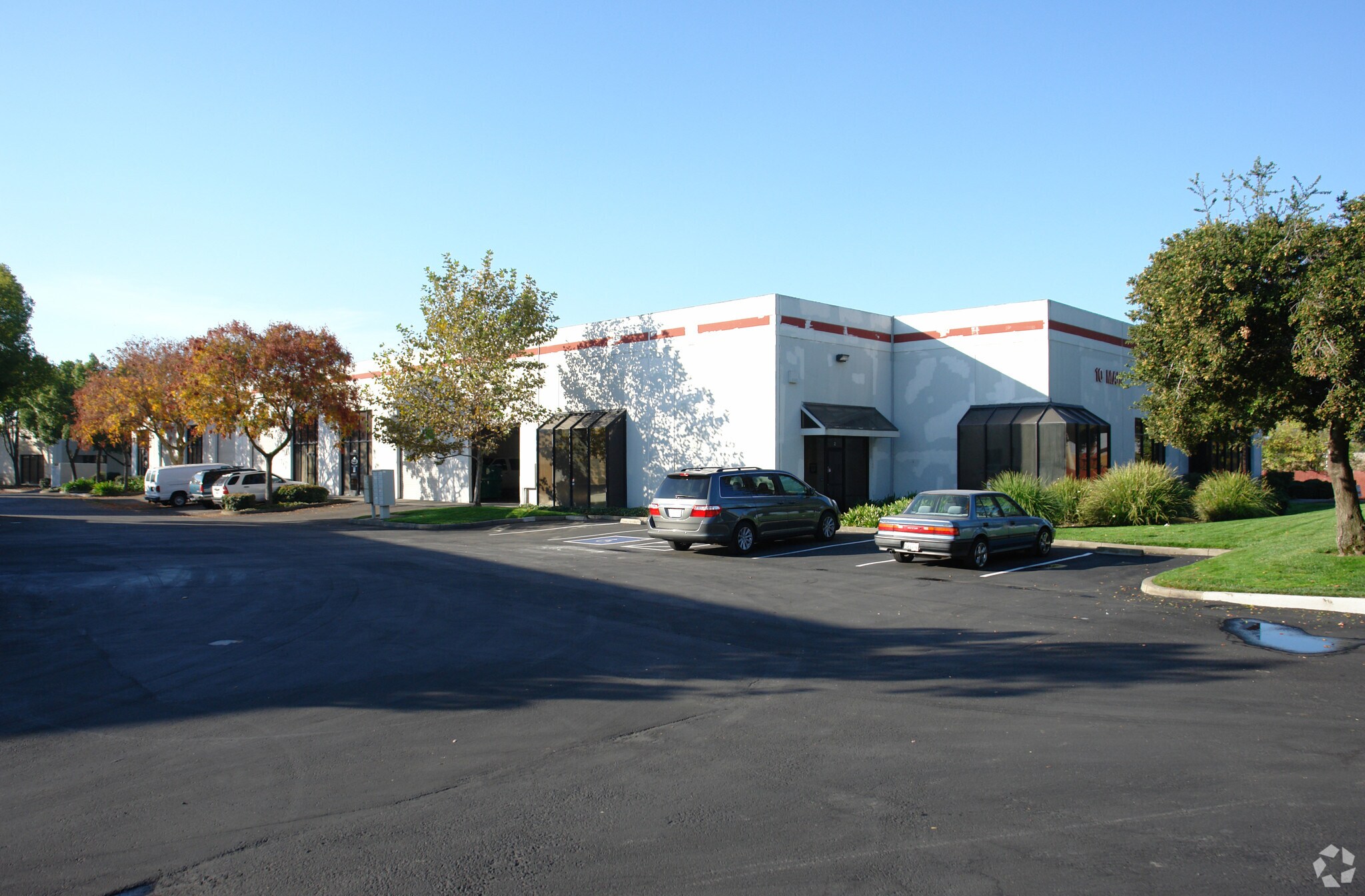 10 Main Ave, Sacramento, CA à vendre Photo principale- Image 1 de 1