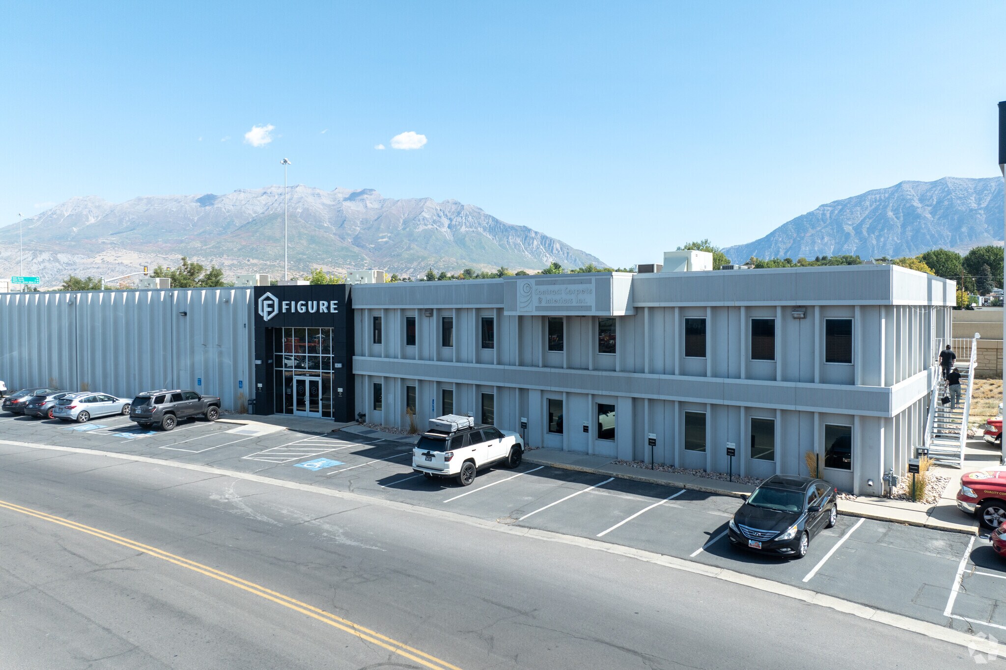 135 Mountain Way Dr, Orem, UT à louer Photo principale- Image 1 de 13