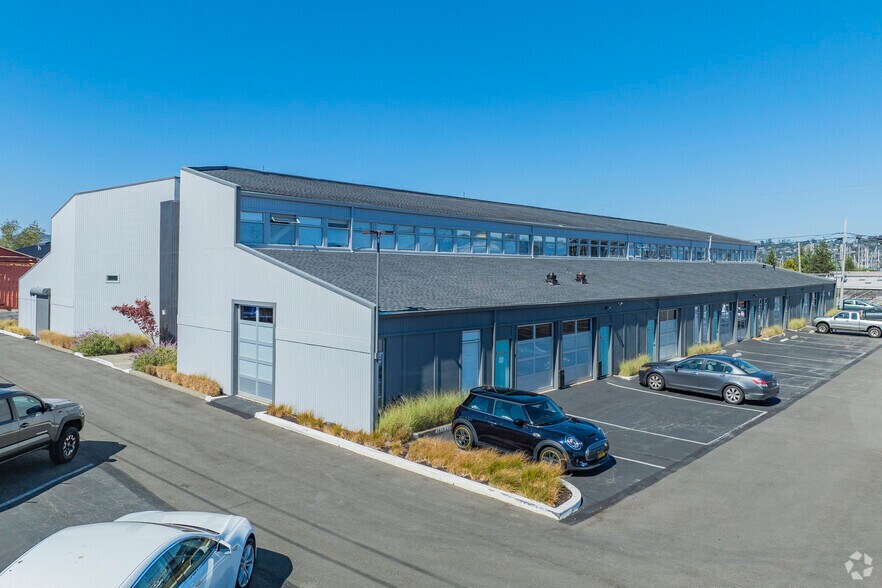 200 Gate Five Rd, Sausalito, CA à louer - Photo du bâtiment - Image 3 de 12