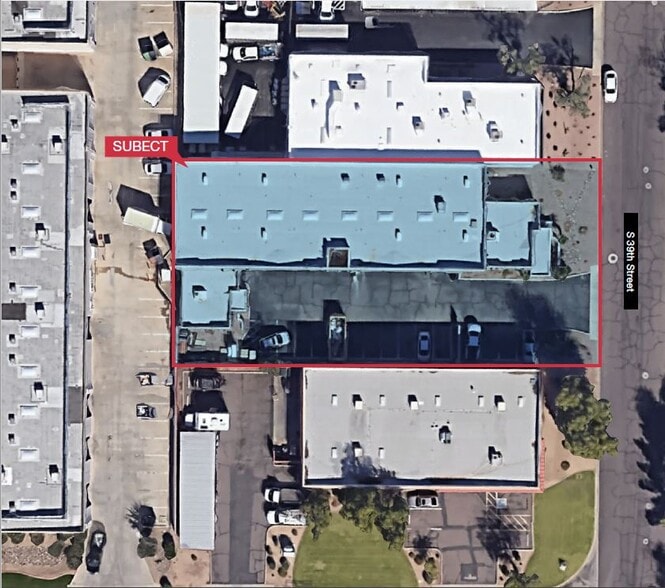 5230 S 39th St, Phoenix, AZ à louer - Photo du bâtiment - Image 2 de 2