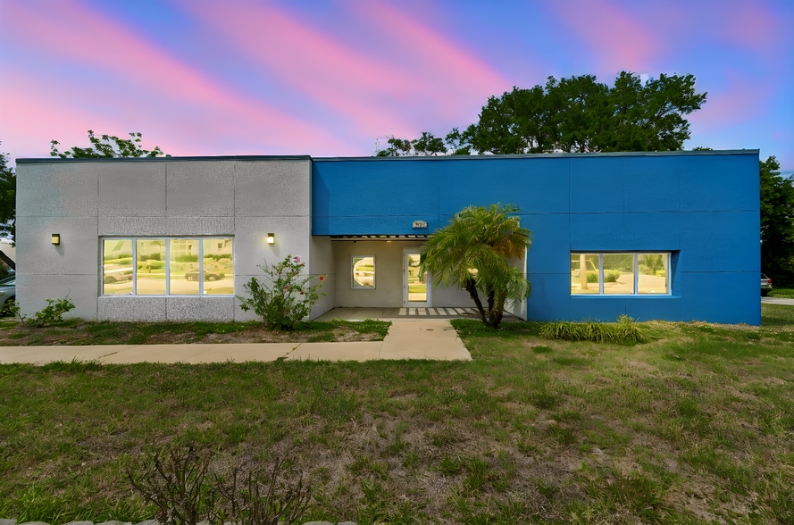 3209 30th Ave S, Saint Petersburg, FL for sale - Building Photo - Image 2 of 23