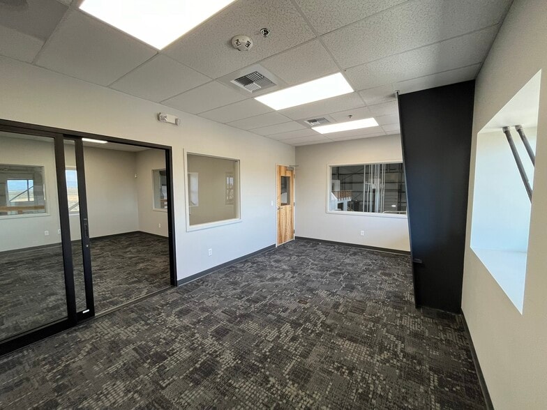 2392 Precision Dr, Minden, NV for lease - Interior Photo - Image 2 of 8