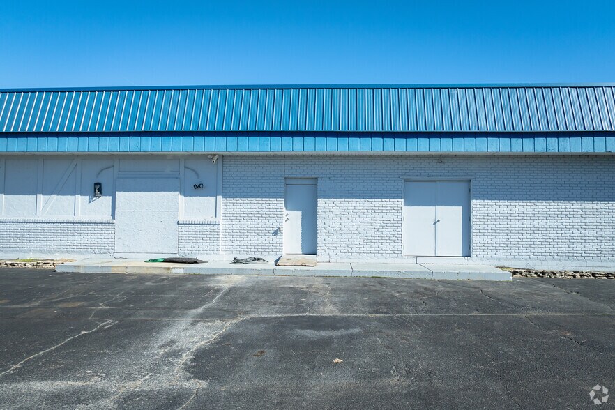 4441 N Summit St, Toledo, OH à vendre - Photo du bâtiment - Image 3 de 5