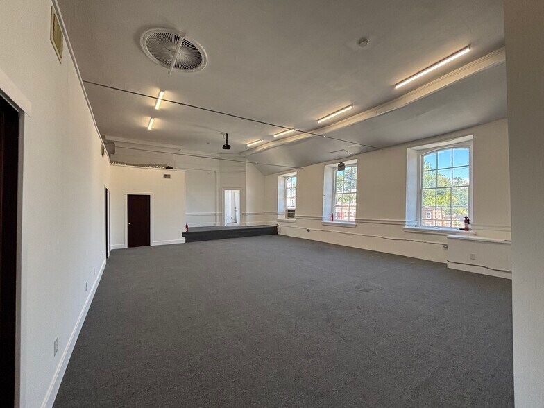 4200 Ridge Ave, Philadelphia, PA à vendre - Photo du bâtiment - Image 3 de 9