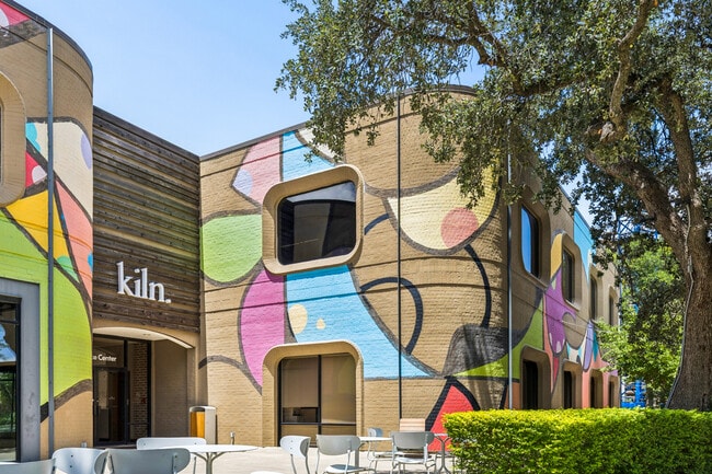 More details for 9840-9850 N Central Expy, Dallas, TX - Coworking for Lease