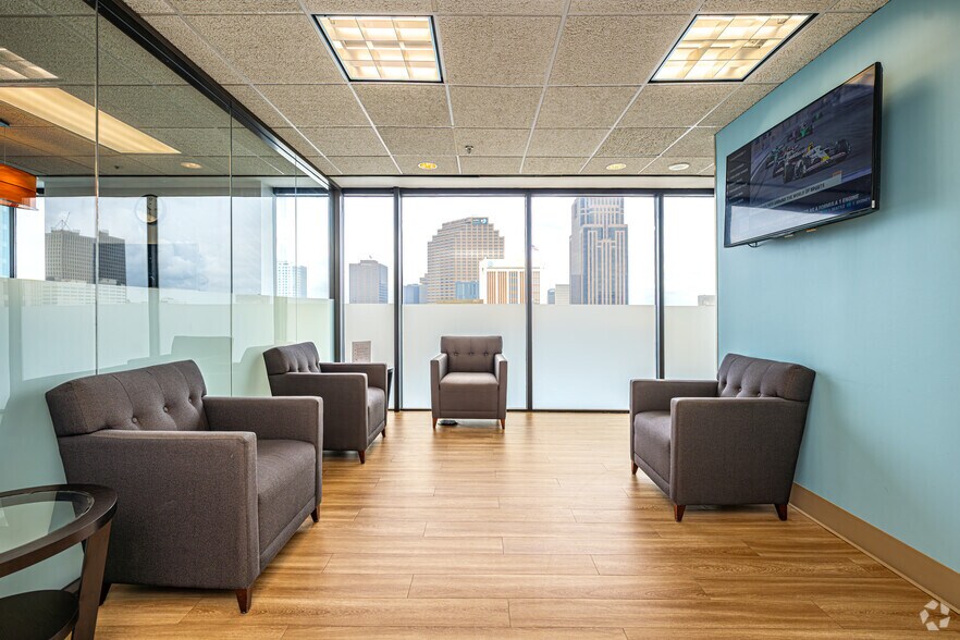 650 poydras St, New Orleans, LA à louer - Photo intérieure - Image 3 de 57