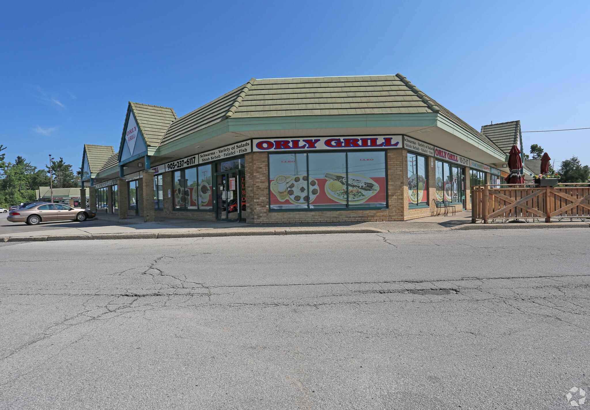 10815 Bathurst St, Richmond Hill, ON à vendre Photo principale- Image 1 de 1