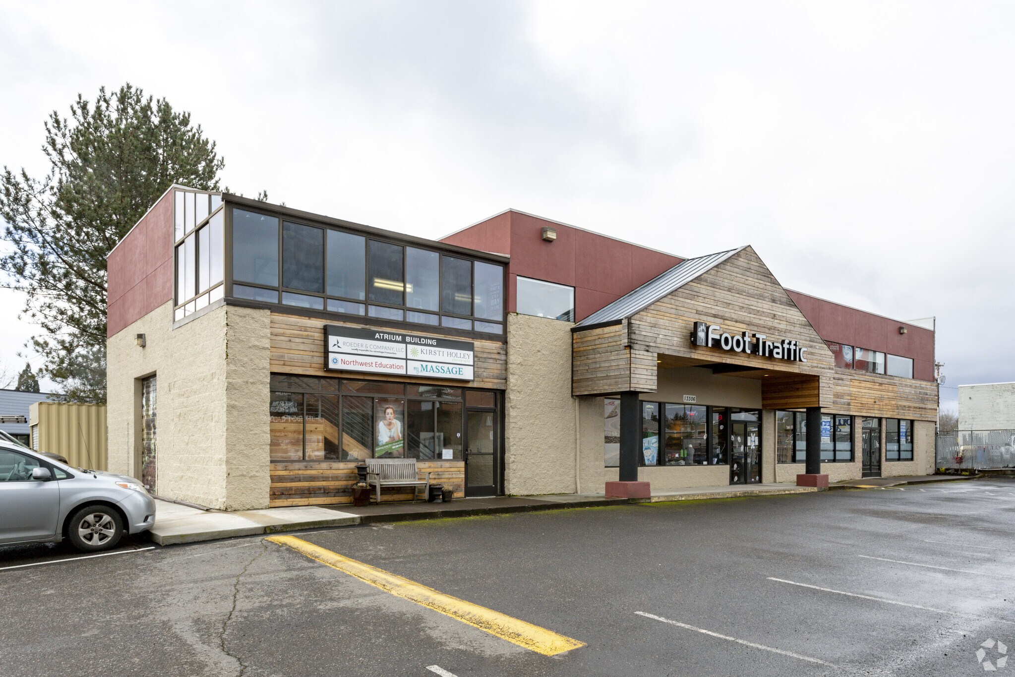 13306 NW Cornell Rd, Portland, OR à louer Photo principale- Image 1 de 6