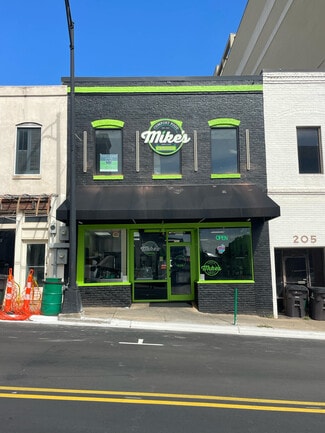 Plus de détails pour 207 W Third St, Winston-Salem, NC - Bureau à louer