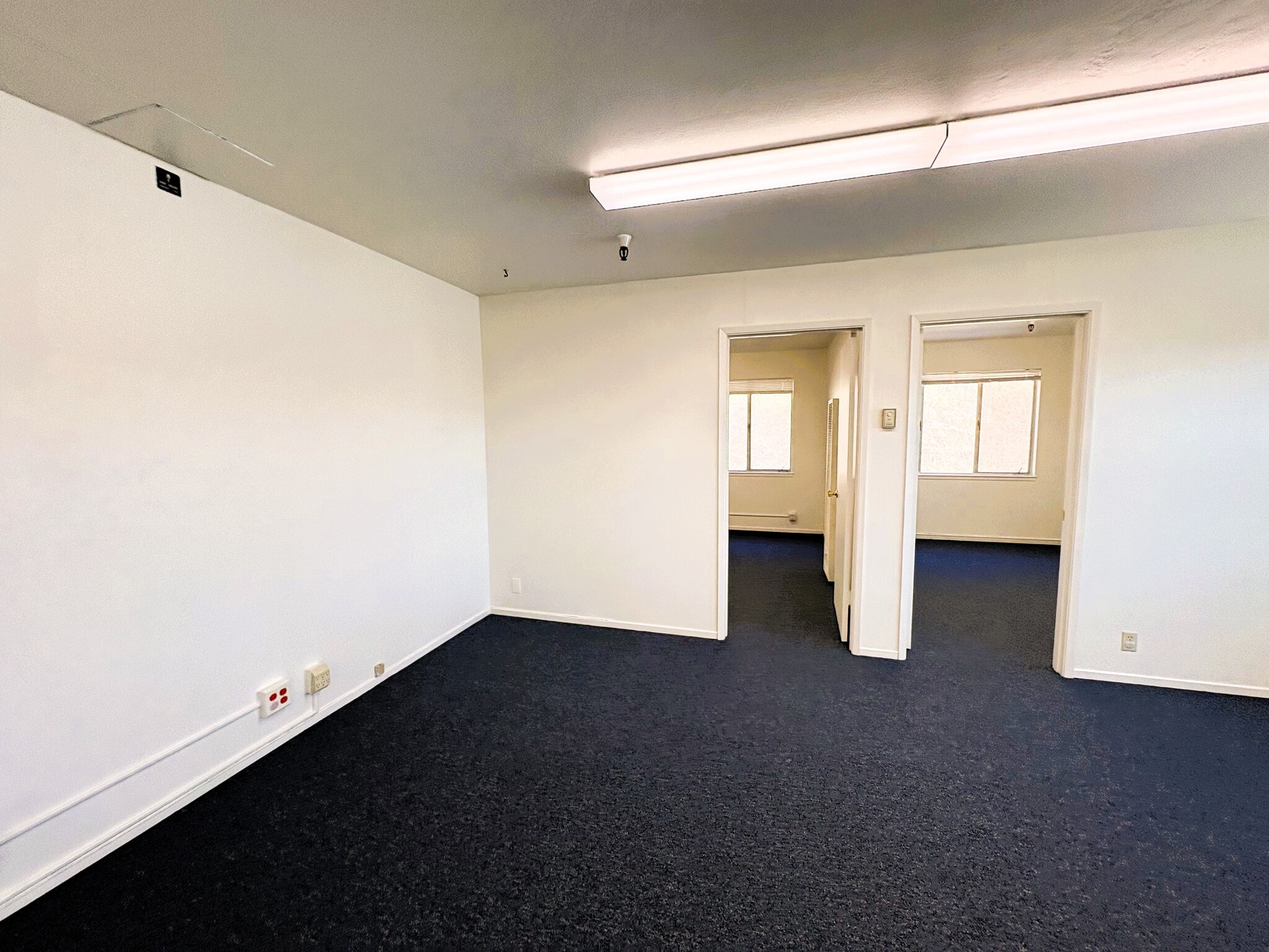 20-210 Eureka Square Dr, Pacifica, CA for lease Interior Photo- Image 1 of 11