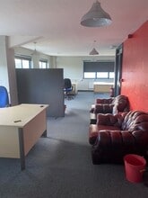 Tafarnaubach Industrial Estate, Tredegar à louer Photo intérieure- Image 1 de 9