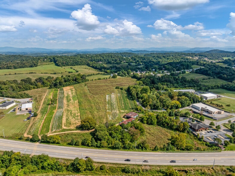 370 Roy Martin, Johnson City, TN for sale - Aerial - Image 2 of 25