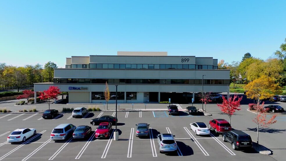 899 Mountain Ave, Springfield, NJ à louer - Vidéo sur l’inscription commerciale - Image 2 de 16