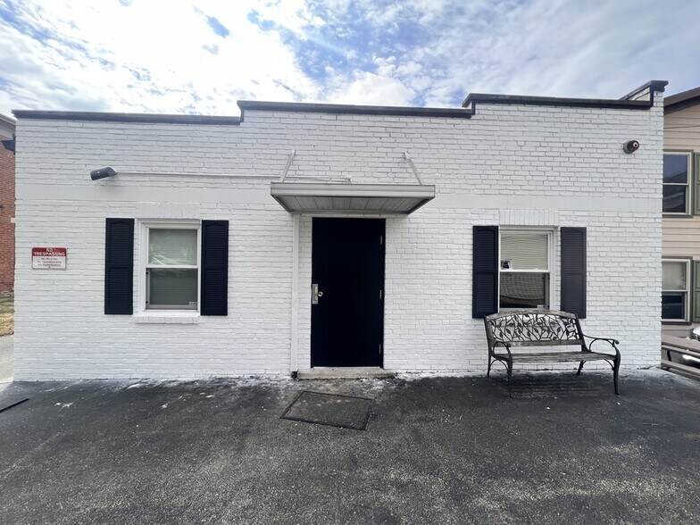 322 E Main St, Batavia, OH à vendre - Photo du bâtiment - Image 2 de 22