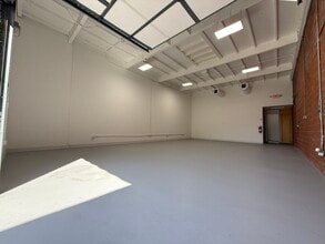 1551 16th St, Santa Monica, CA à louer Photo intérieure- Image 2 de 3