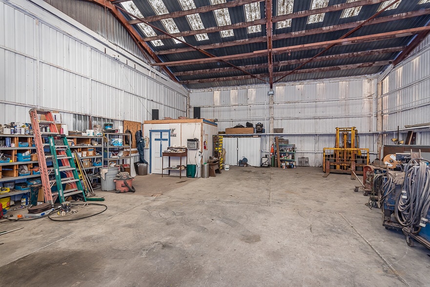 2320 Ramada Dr, Paso Robles, CA for lease - Building Photo - Image 2 of 12