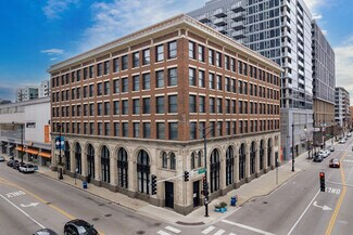 Plus de détails pour 801 W Madison St, Chicago, IL - Services hôteliers à vendre