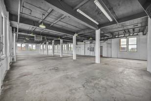 Open Floor Plan Retail or Office Space - Commercial Real Estate