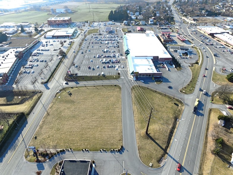 Longmeadow Rd, Hagerstown, MD à louer - Photo du bâtiment - Image 2 de 3