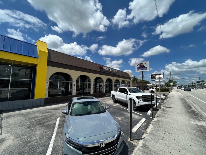 2850 Okeechobee Blvd, West Palm Beach, FL for lease - Building Photo - Image 2 of 12