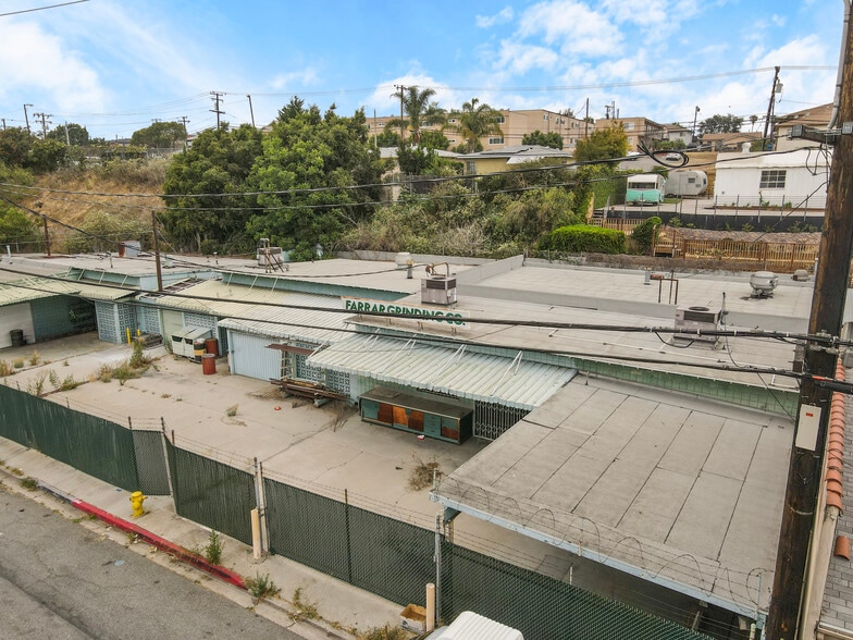 335 E Beach Ave, Inglewood, CA for sale - Aerial - Image 3 of 5