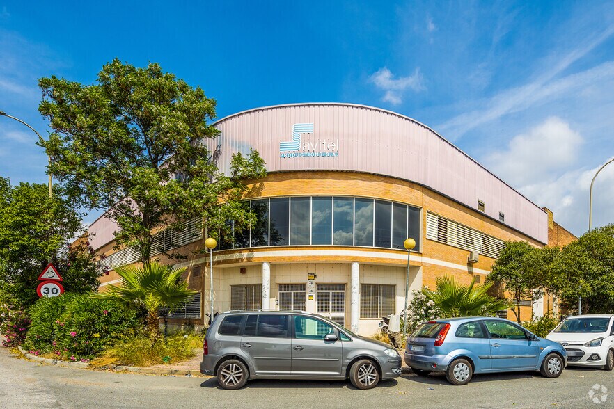 Industriel dans Dos Hermanas, Sevilla à vendre - Photo du bâtiment - Image 1 de 11