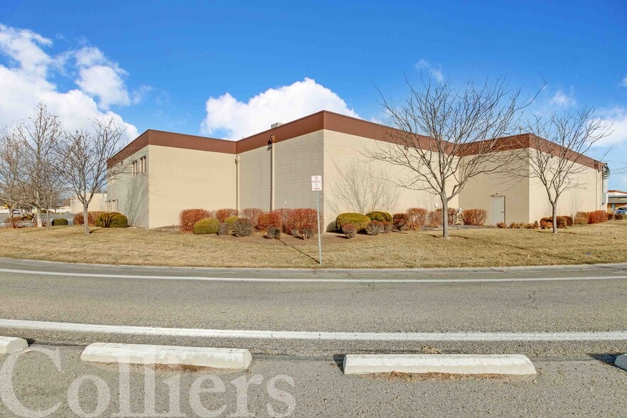 11193 W Emerald St, Boise, ID for lease - Building Photo - Image 2 of 15