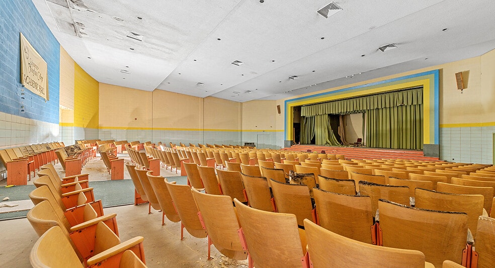 200 N Central Ave, Baltimore, MD for sale - Interior Photo - Image 3 of 6