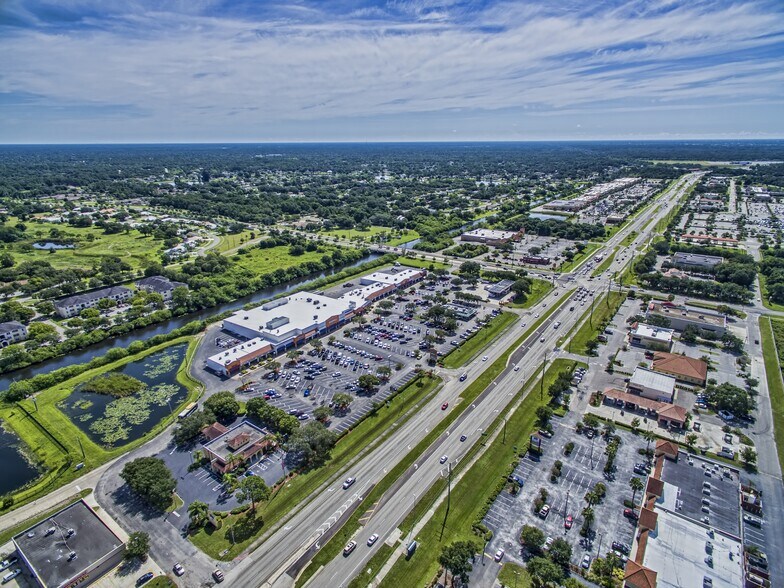 14809-14999 Tamiami Trl, North Port, FL à louer - Photo du bâtiment - Image 2 de 12