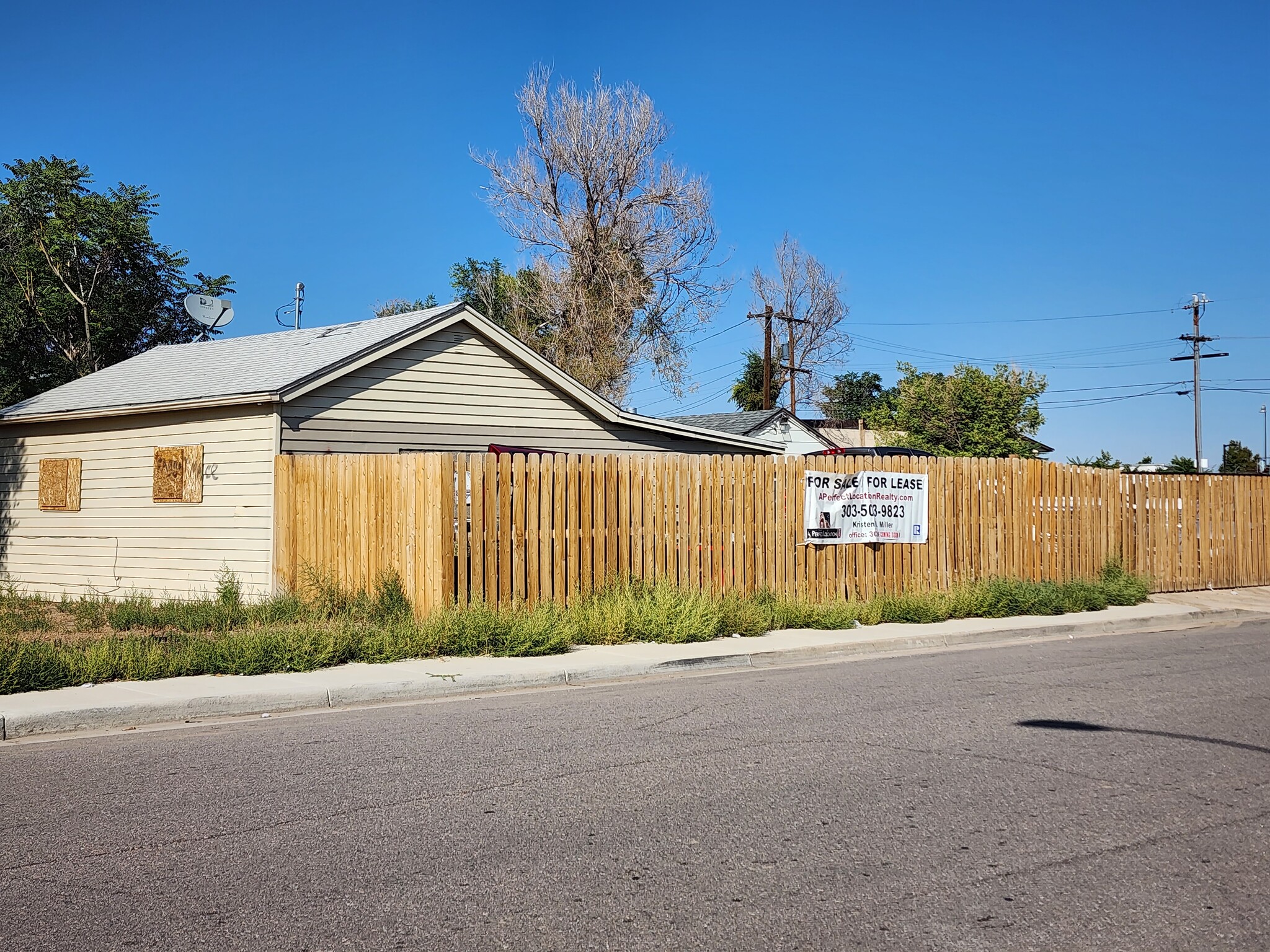 5804 Poplar St, Commerce City, CO à vendre Photo du bâtiment- Image 1 de 1