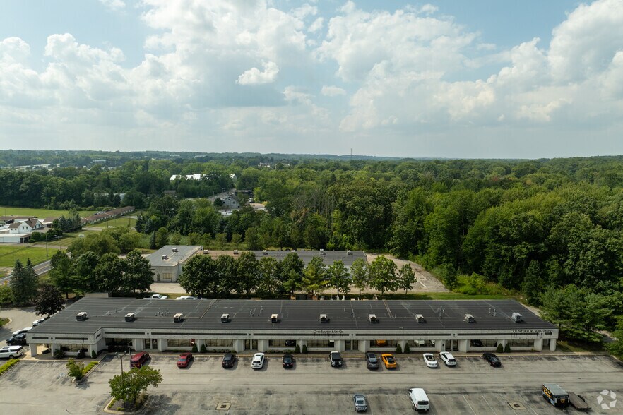 9345 Ravenna Rd, Twinsburg, OH for lease - Building Photo - Image 2 of 5
