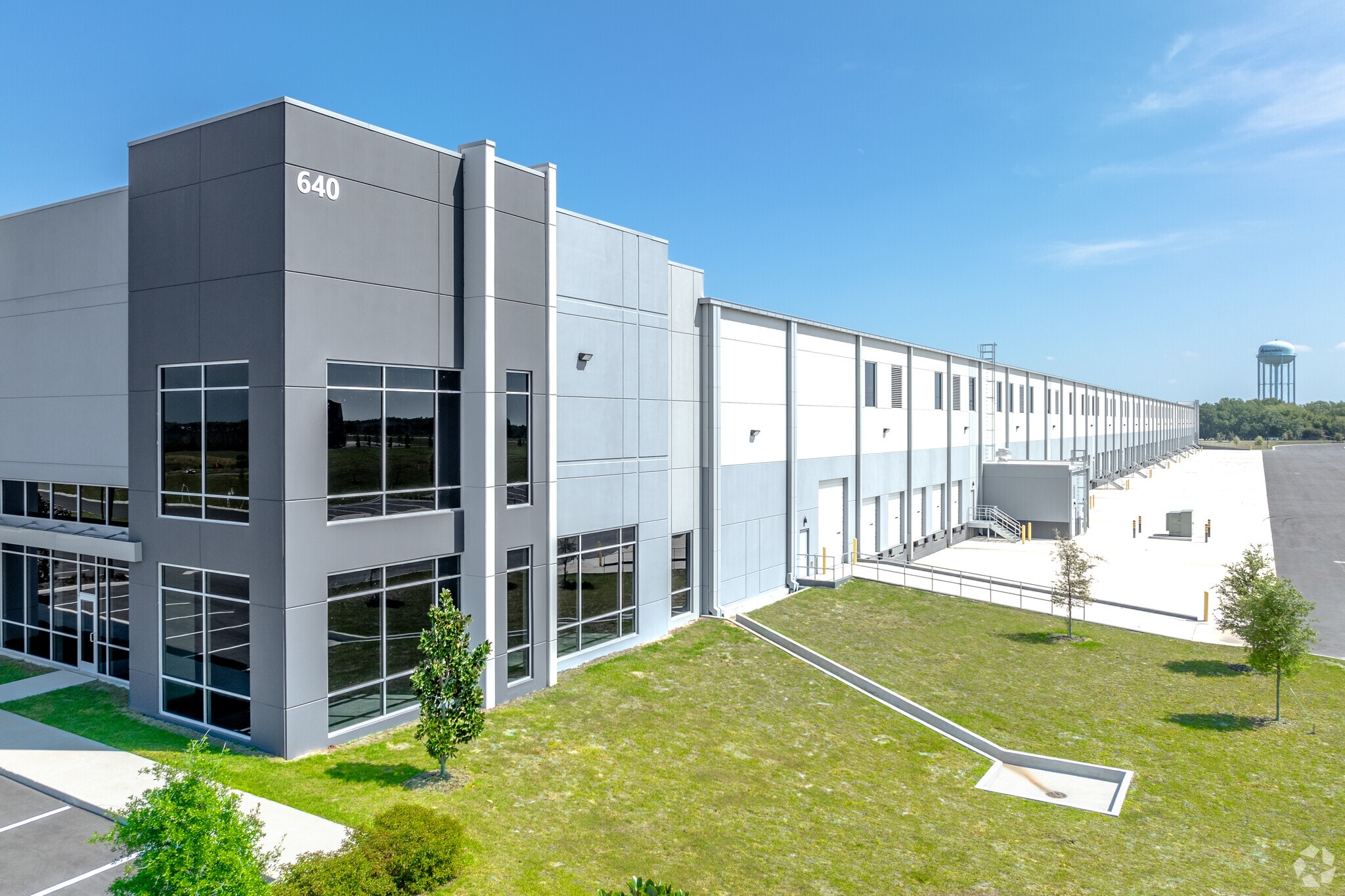 C Fred Jones Blvd, Auburndale, FL à louer Photo du bâtiment- Image 1 de 11