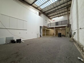 Hayhill, Barrow Upon Soar for lease Interior Photo- Image 2 of 11