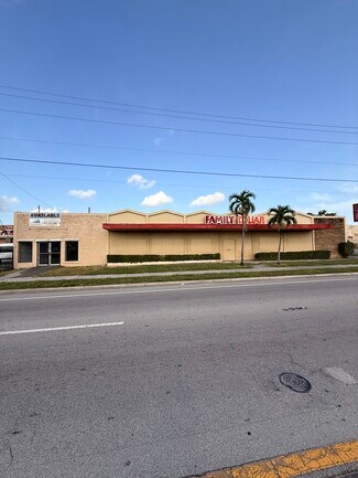 Plus de détails pour 9360 NW 27th Ave, Miami, FL - Commerce de détail à louer
